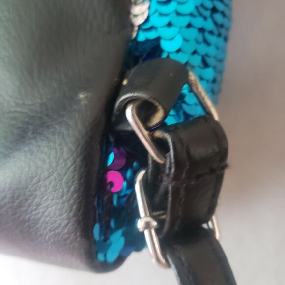 Justice Girls Mini Backpack Blue Purple Silver Color Change Sequin White Pom - Picture 8 of 13